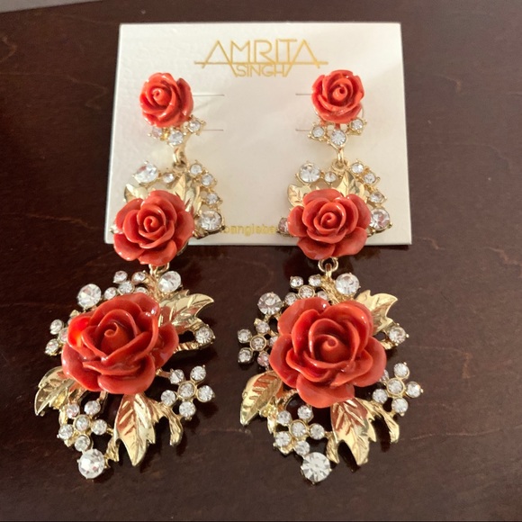 Amrita Singh Jewelry - NWT Amrita Singh Orange Red Rose statement earring